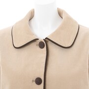 ロシアモデルのアウター。