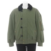 アメリカモデルのアウター。