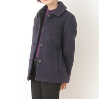 フランスモデルのアウター着用イメージ。