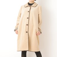 ロシアモデルのアウター着用イメージ。