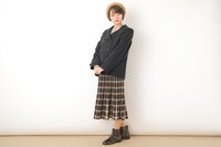 ドイツモデルのアウター着用イメージ。