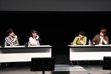 左から花江夏樹、鬼頭明里、下野紘、松岡禎丞。
