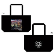 会場で販売される「フォトトートバッグ」。