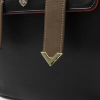 「雲雀恭弥 モデル リュック」