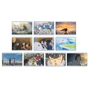 ランダムで10種用意された「マットスクエア缶バッジ」。