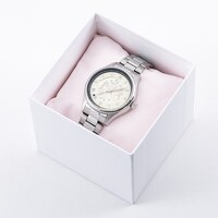 「アルティメットまどか モデル 腕時計」