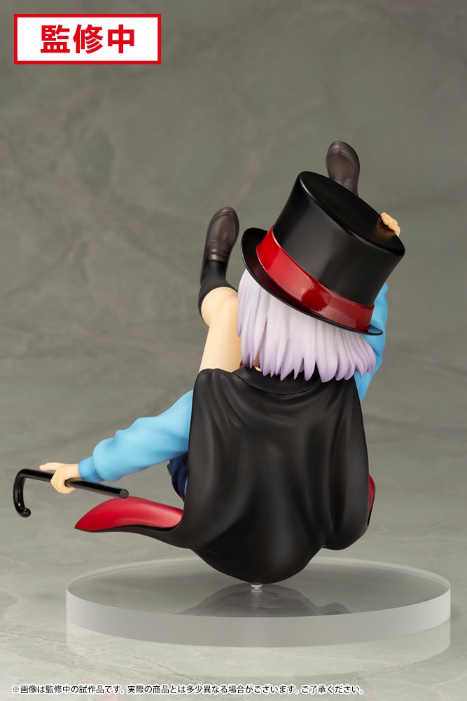 1/7スケールの「先輩」フィギュア。