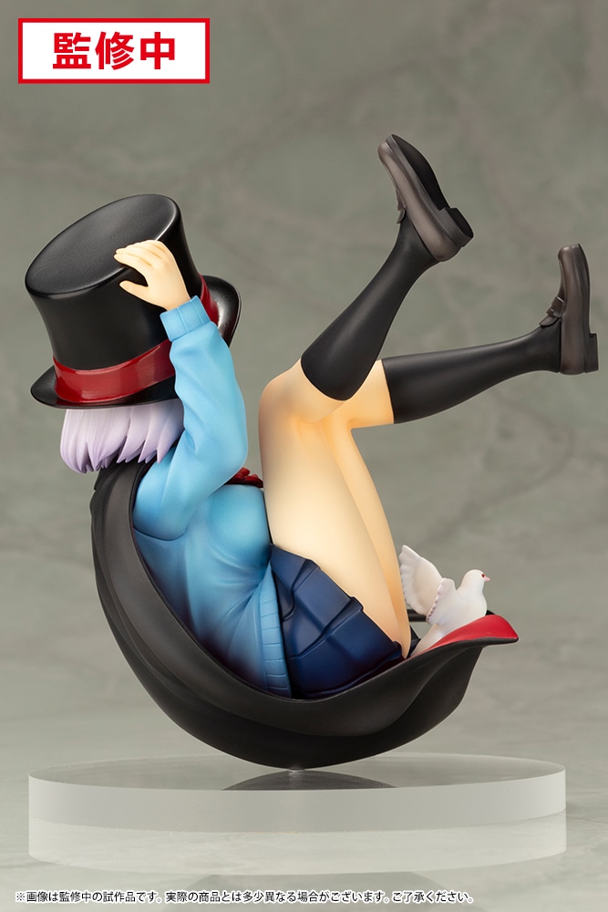 1/7スケールの「先輩」フィギュア。