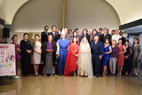 制作記者発表会の様子。