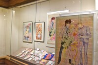 「なかよし創刊65周年記念原画展」の様子。