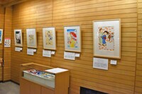 「なかよし創刊65周年記念原画展」の様子。