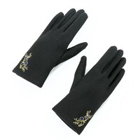 和泉一織モデルの手袋。