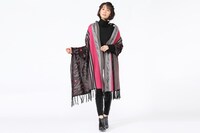 百をモチーフにしたアイテムの使用イメージ。