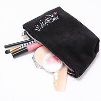 九条天モデルのポーチ。