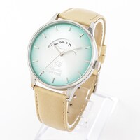 青葉城西高校モデルの腕時計。