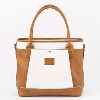 青葉城西高校モデルのバッグ。