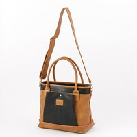 烏野高校モデルのバッグ。