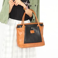 烏野高校モデルのバッグの使用イメージ。