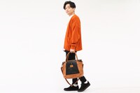 烏野高校モデルのバッグの使用イメージ。