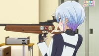 TVアニメ「ライフル・イズ・ビューティフル」第1話より。(c)サルミアッキ/集英社・千鳥高校射撃部
