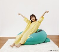 「ニュータイプもダメになるクッション【ララァ・スン専用モビルアーマー】」