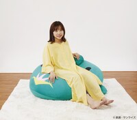 「ニュータイプもダメになるクッション【ララァ・スン専用モビルアーマー】」