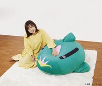 「ニュータイプもダメになるクッション【ララァ・スン専用モビルアーマー】」