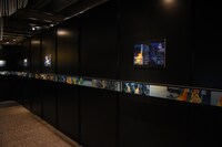 「そばへ」の展示コーナー。