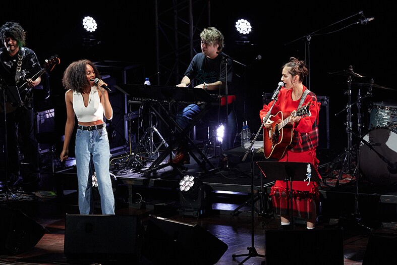 「キャロチュー」2ndライブはシベールも参加「チューズデイのために歌いました」