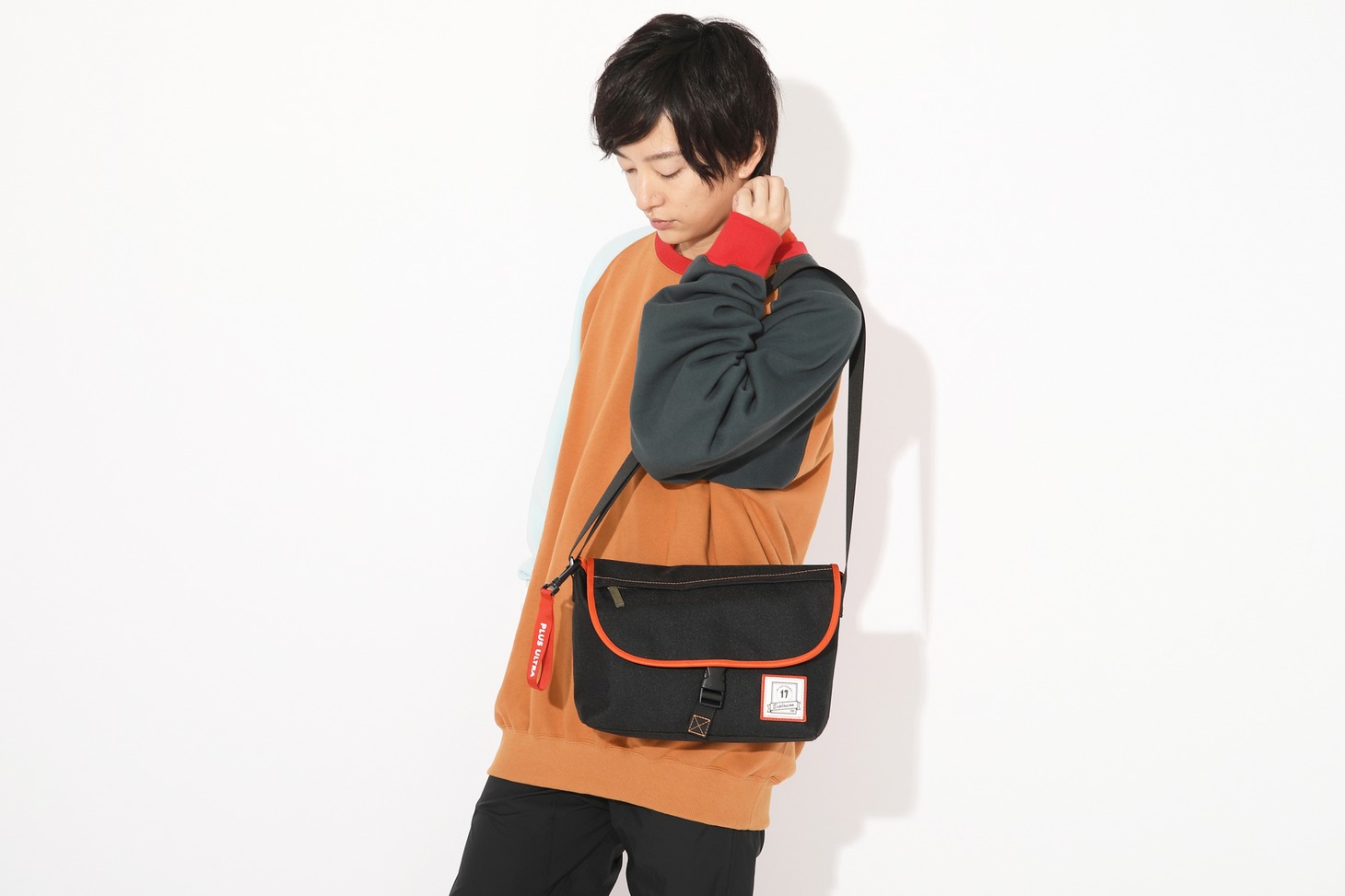 「爆豪勝己 モデル ショルダーバッグ」着用イメージ