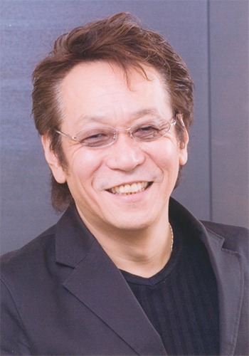 堀内賢雄