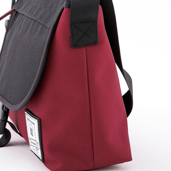 「切島鋭児郎 モデル ショルダーバッグ」