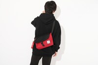 「切島鋭児郎 モデル ショルダーバッグ」着用イメージ