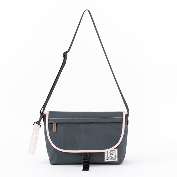 「麗日お茶子 モデル ショルダーバッグ」