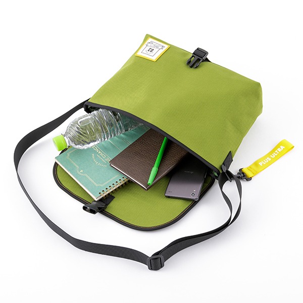 「蛙吹梅雨 モデル ショルダーバッグ」