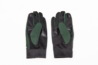 プラウダ高校モデルの高機能万能手袋。