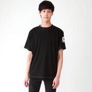 「ドラゴンボールZ Tシャツ」の着用例。