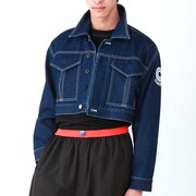 「ドラゴンボールZ トランクス風ジャケット」の着用例。