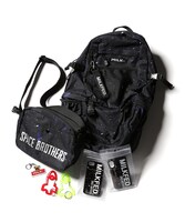 「宇宙兄弟」とMILKFED.のコラボアイテム。