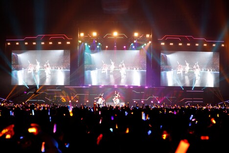 今井麻夏、春瀬なつみ、小市眞琴、佐藤亜美菜による「ドレミファクトリー！」。