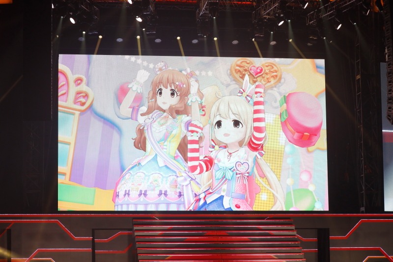 五十嵐裕美、松嵜麗による「あんきら!?狂騒曲」。