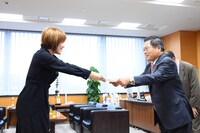 任命式の様子。