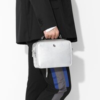 「海馬瀬人 モデル ショルダーバッグ」使用イメージ