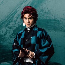 小林亮太扮する竈門炭治郎。