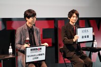 左から神谷浩史、島崎信長。