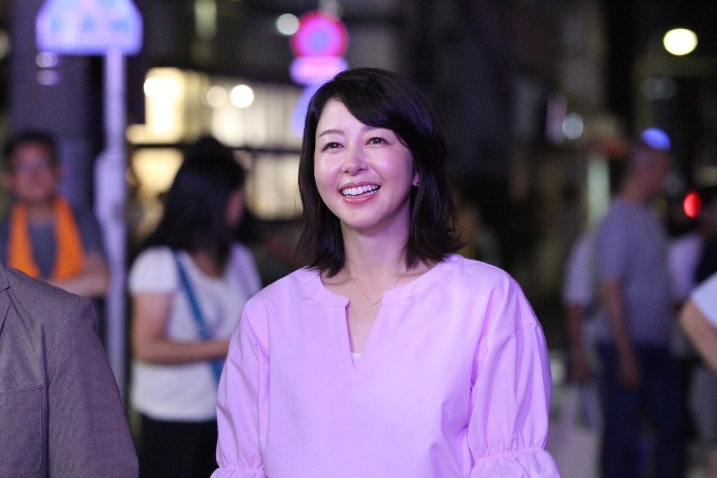 堀内敬子扮する波野タイコ。