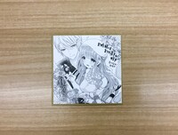 「神売れ少女マンガフェア」で用意された複製ミニサイン色紙。
