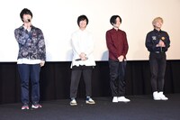 左から梅原裕一郎、斉藤壮馬、内山昂輝、富園力也。