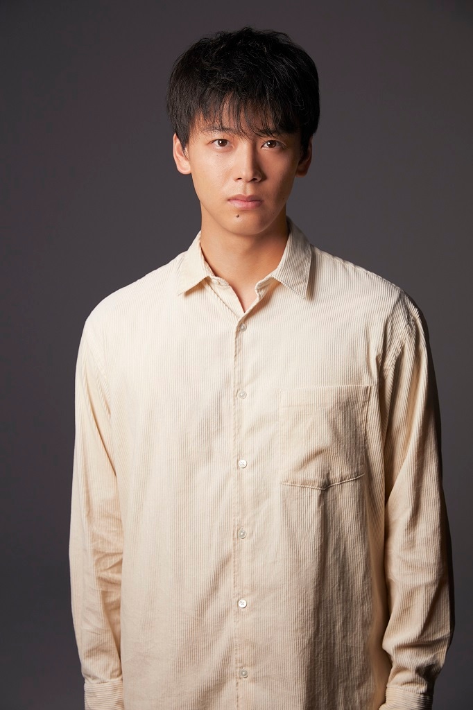 田村心役の竹内涼真。