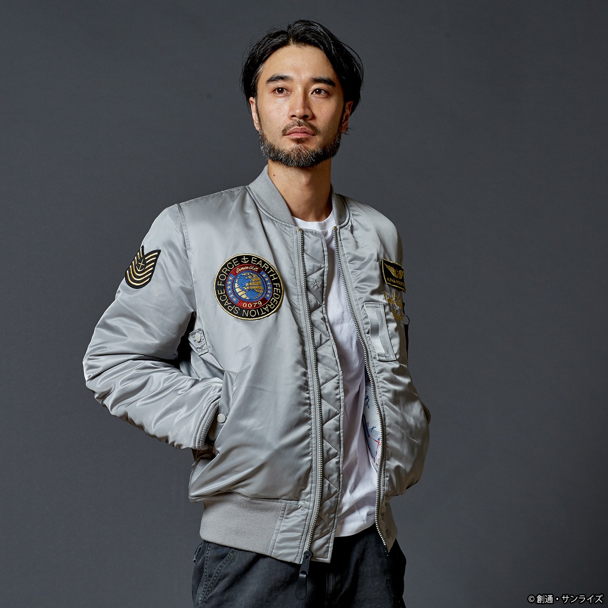 地球連邦軍モデルの着用イメージ。